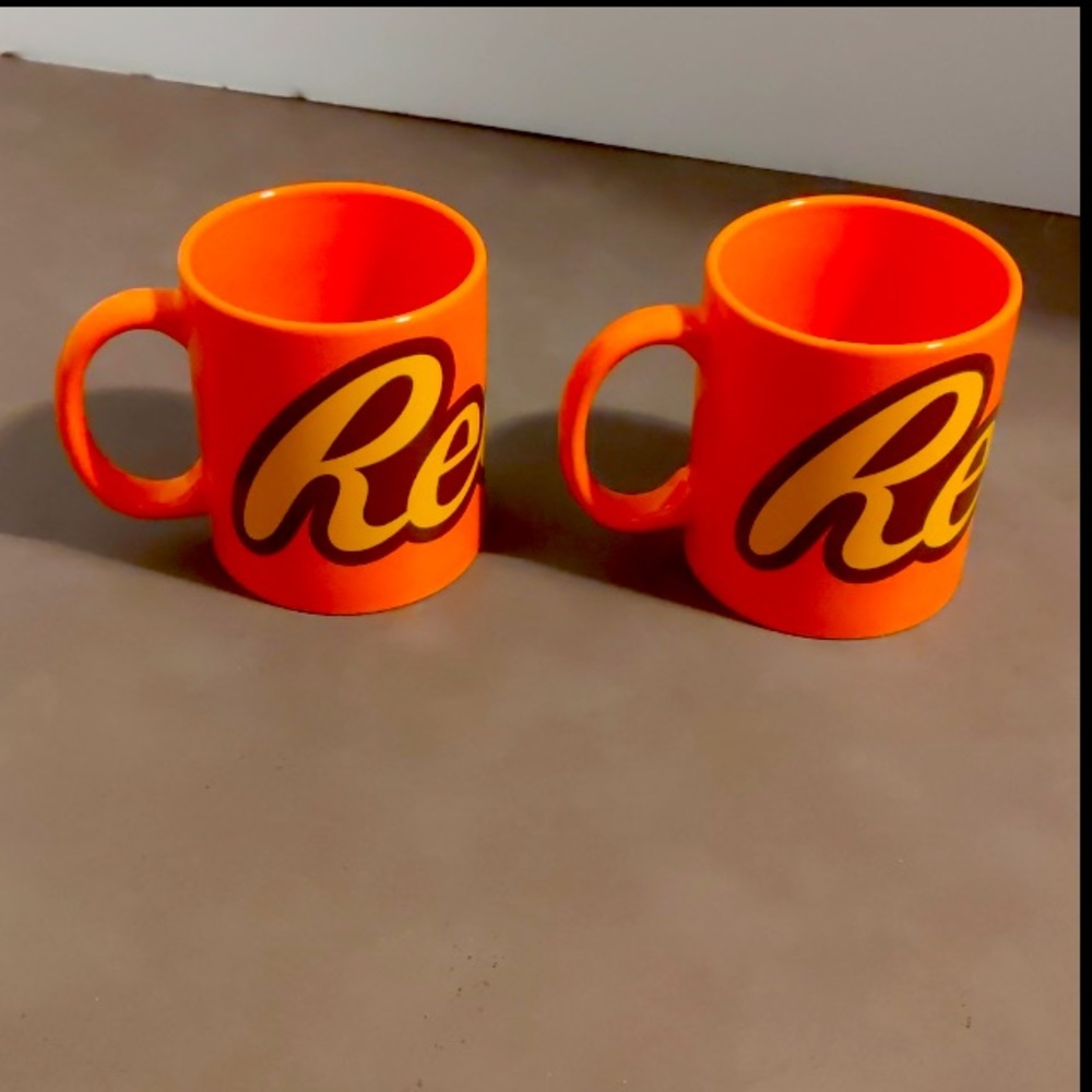 Reese’s Mugs Cups Coffee Tea Set of 2